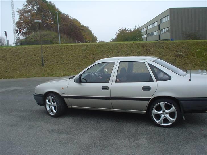 Opel Vectra A solgt billede 11