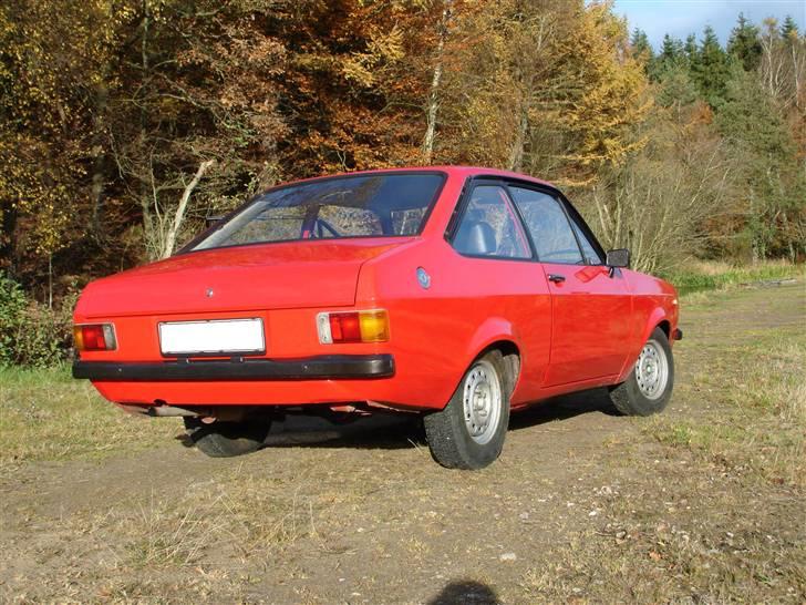 Ford Escort 1600 aut. (Solgt) billede 3