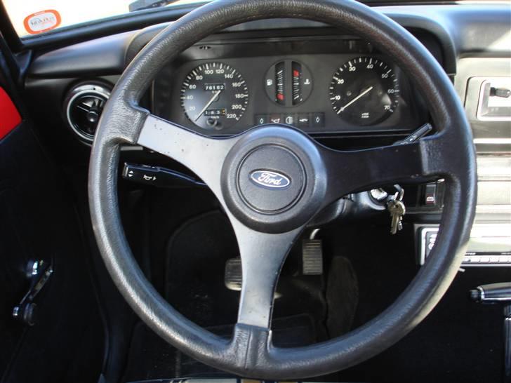 Ford Escort 1600 aut. (Solgt) billede 7