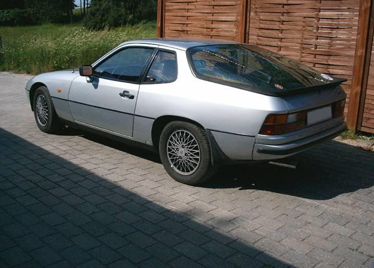 Porsche 924 billede 2