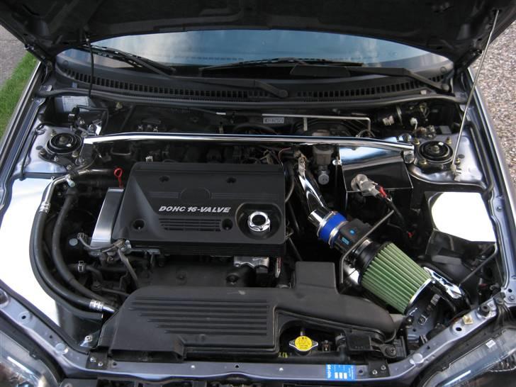 Mazda 323F 2.0 SPORTIVE - SOLGT - Rustfri Gejl. Alt sammen er Elektropoleret . billede 12