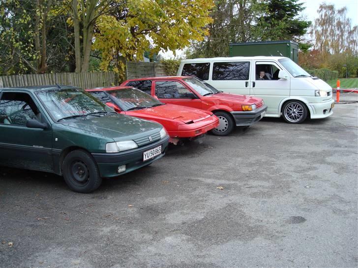 VW transporter T4 <<SOLGT>> - man har vel lidt gamle biler men de to røde er til salg billede 17