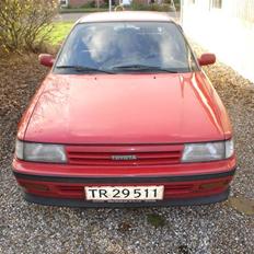 Toyota Kategorina 2000 GLI Solgt