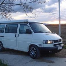 VW Transporter California