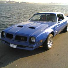 Pontiac Firebird "Formula 400"
