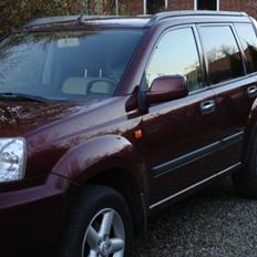 Nissan X-trail (SOLGT)