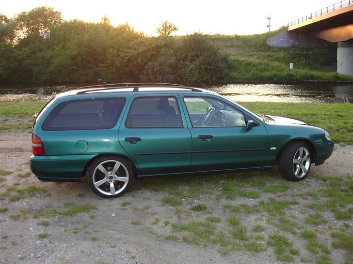 Ford Mondeo St. Car *SOLGT* billede 3