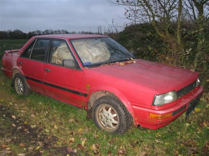 Nissan bluebird  billede 6