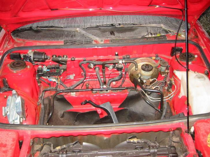 Toyota Mr2 - Aw11 "Solgt" - Næsten rustfri "frunk" billede 7