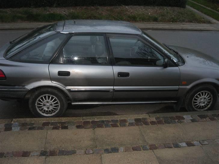 Toyota corolla (SOLGT) billede 9