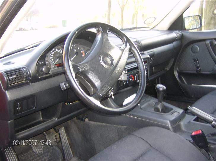 BMW 316 i compact " SOLGT" billede 6