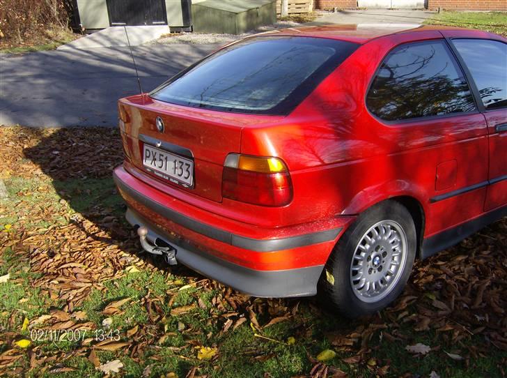 BMW 316 i compact " SOLGT" billede 9