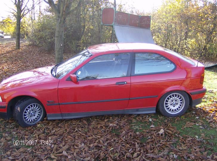 BMW 316 i compact " SOLGT" billede 12