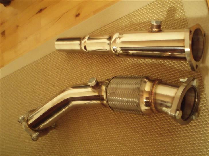 VW Golf 4 GTi 1.8 Turbo - 3´´ forrør poleret max op :D billede 4