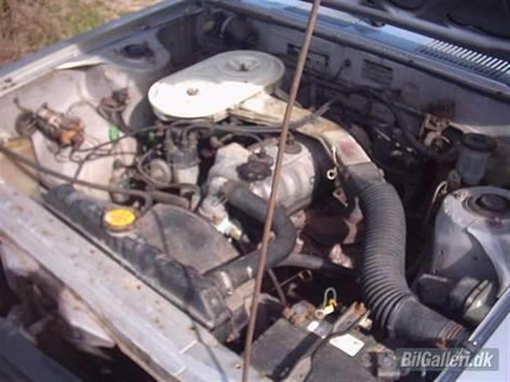 Toyota Celica TA40 Tropic - motoren, går bare rigtig godt, ligeledes gearkasse og bagtøj... billede 9