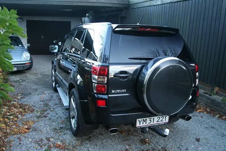 Suzuki Grand Vitara 2.0 Glx billede 2