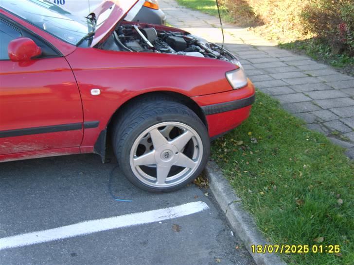 Toyota Carina E  Død - 17" alu med 225/40/17 Dæk billede 11