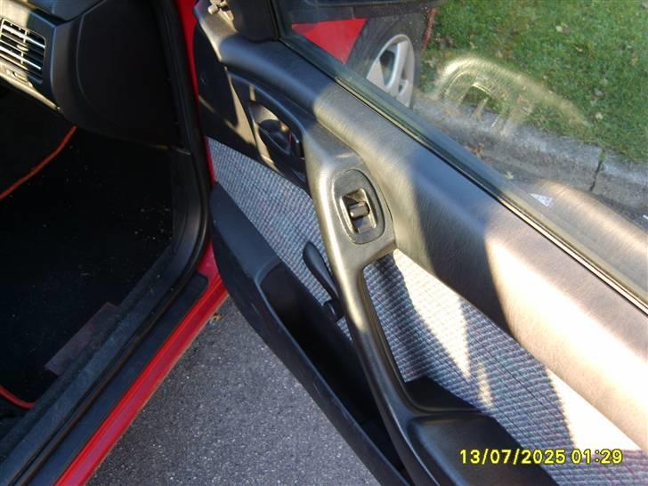 Toyota Carina E  Død - Ja.. Nu med org. elruder hele vejen rundt billede 12