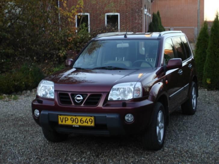Nissan X-trail (SOLGT) - Front billede 1
