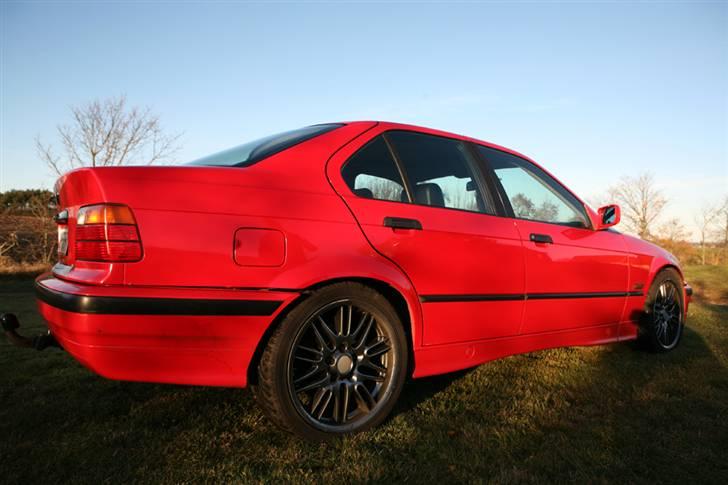 BMW 325i E36, Solgt billede 4