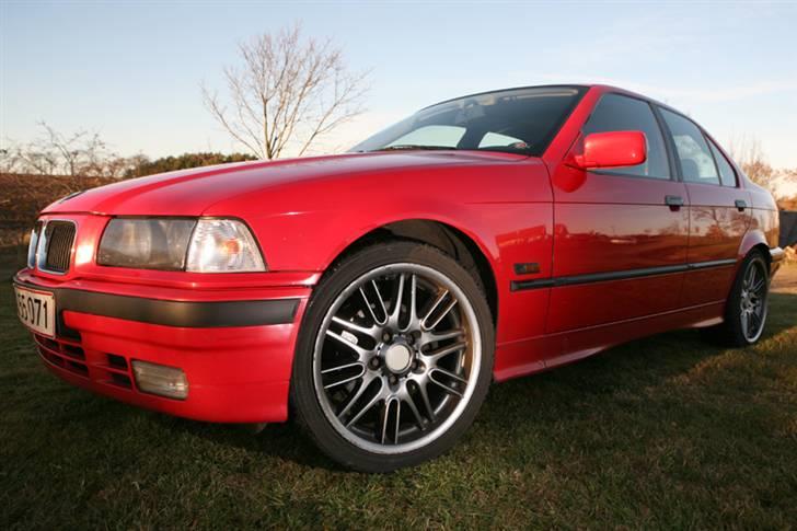 BMW 325i E36, Solgt billede 6