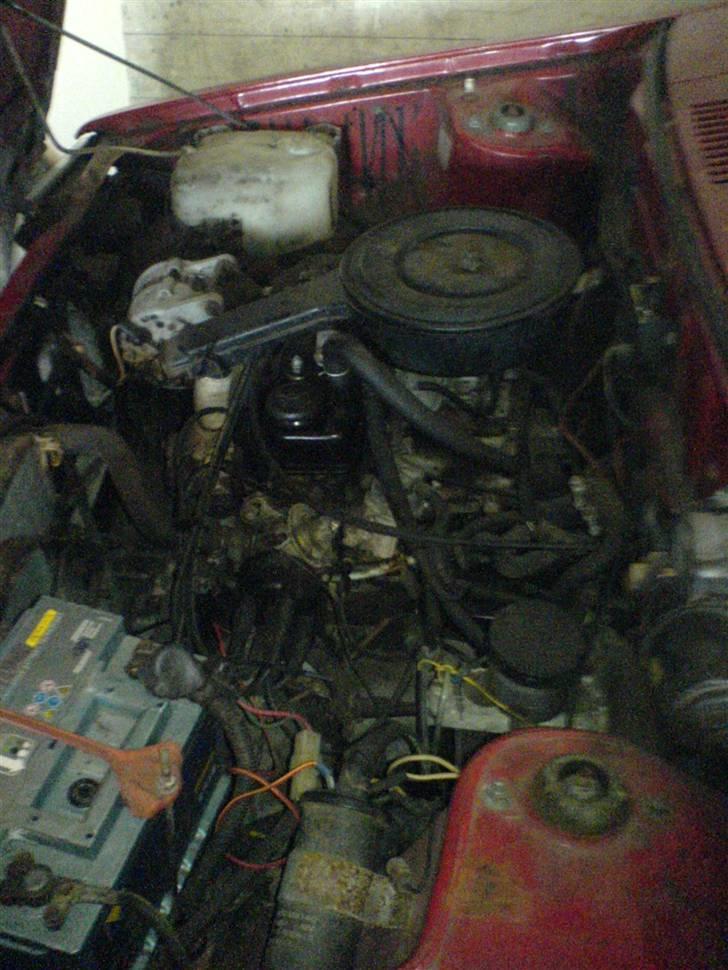 Nissan Micra k 10 Projekt solgt! - ja det er så den super hurtige motor billede 7