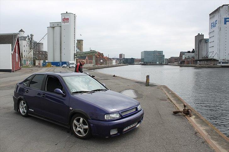 Seat Cordoba 1.8 CLX *SOLGT* billede 1