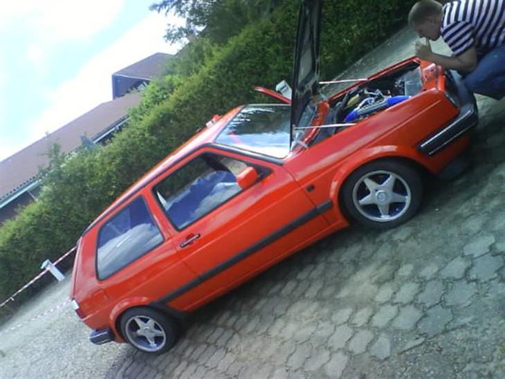 {{currentPhoto.altText}} billede {{currentPhoto.number}}