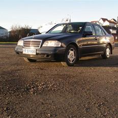 Mercedes Benz [SOLGT] W202 C 250  D 