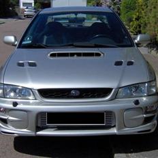 Subaru Impreza GT
