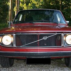 Volvo 142