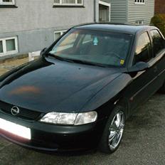 Opel vectra b SOLGT!!!