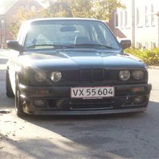 BMW 325i