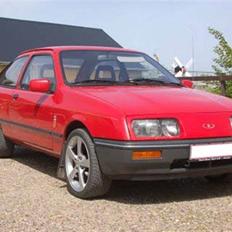 Ford Sierra 1,6 ( SOLGT )