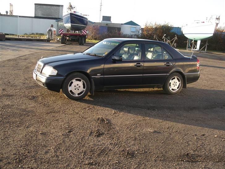 Mercedes Benz [SOLGT] W202 C 250  D  billede 4