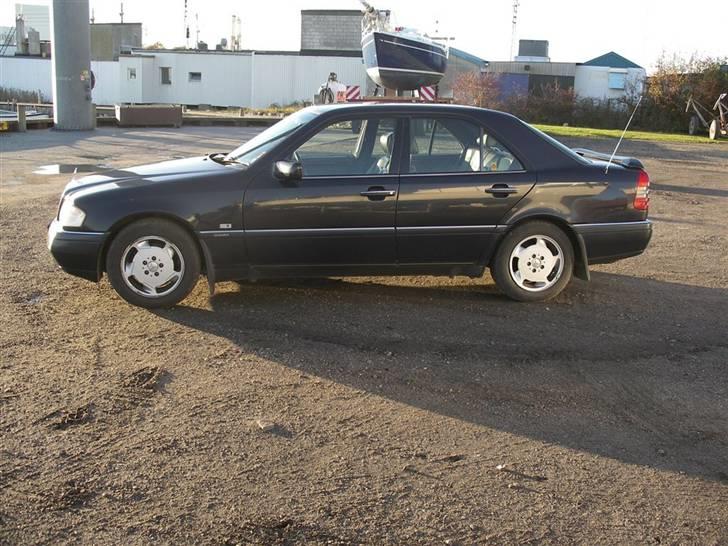 Mercedes Benz [SOLGT] W202 C 250  D  billede 5