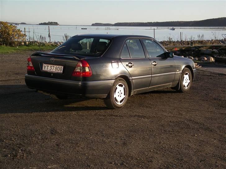 Mercedes Benz [SOLGT] W202 C 250  D  billede 7