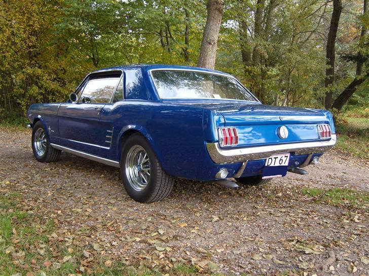 Ford mustang (bilen er solgt) billede 13