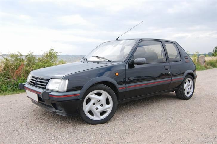 Peugeot 205 GTi        solgt billede 3