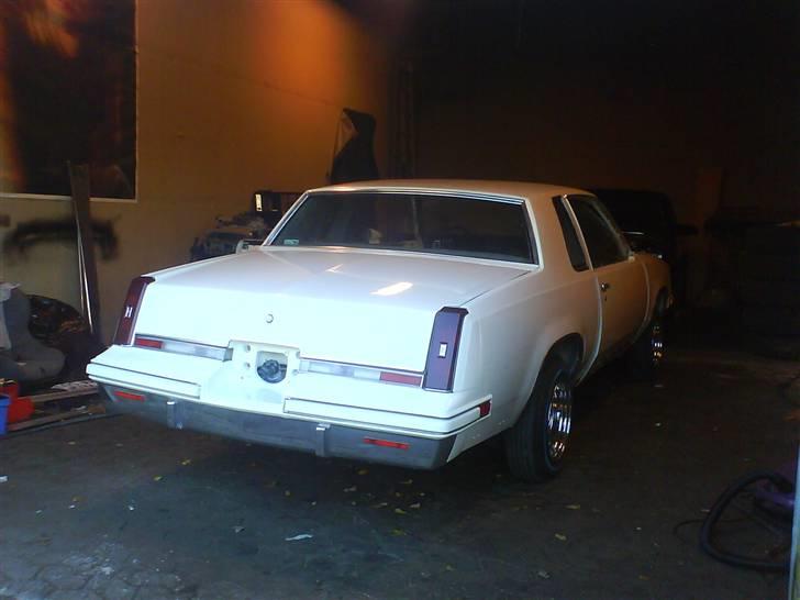 Oldsmobile Cutlass Calais billede 13