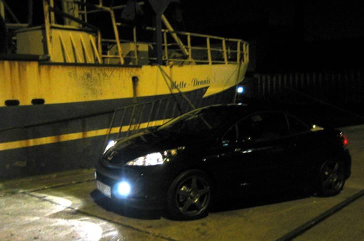 Peugeot 207 CC HDi 16V - SOLGT Maj 2011 billede 2