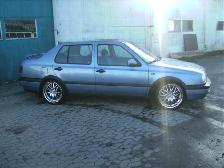 VW Vento 2.0i CLX SOLGT billede 7