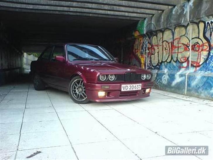 BMW 325 i billede 10