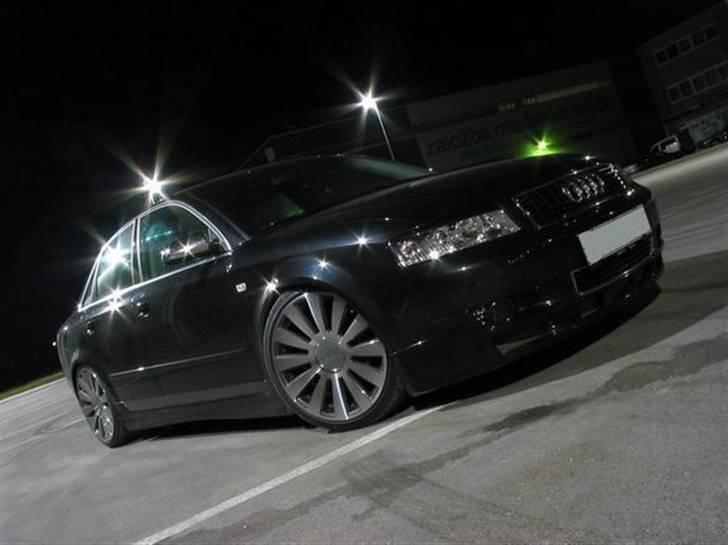 Audi A4**$OLGT** - OBS: Dette er et billed jeg har lånt fra en bil magen til min :) billede 1