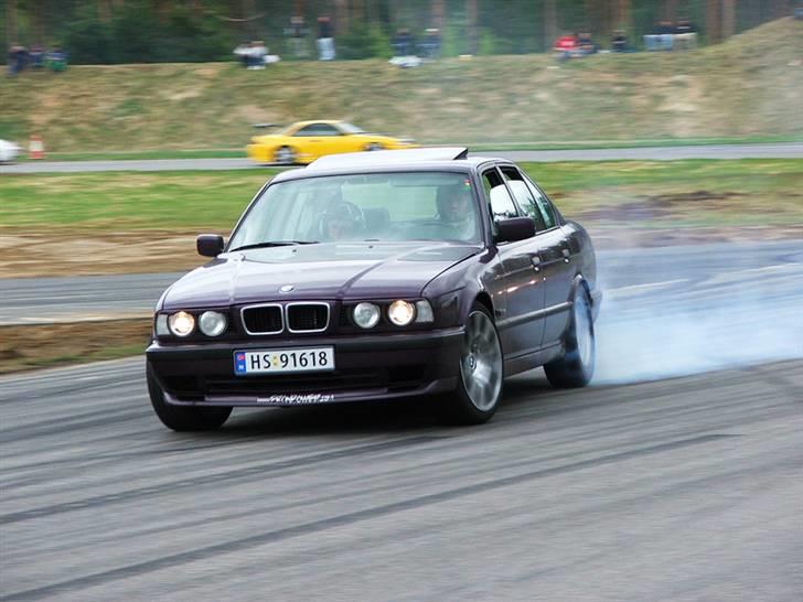 BMW E34 550 TURBO. 1249HK billede 3