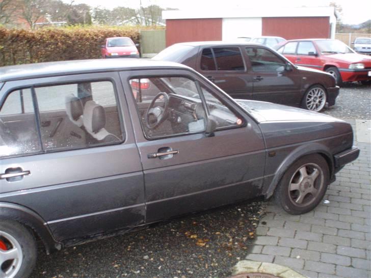 VW jetta 1,6td   solgt billede 3