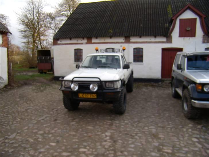 Toyota Hilux ..solgt.. billede 3