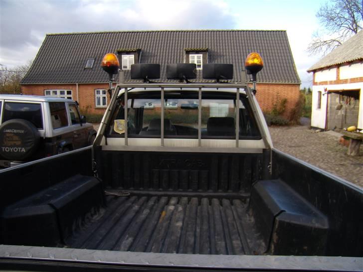 Toyota Hilux ..solgt.. billede 10