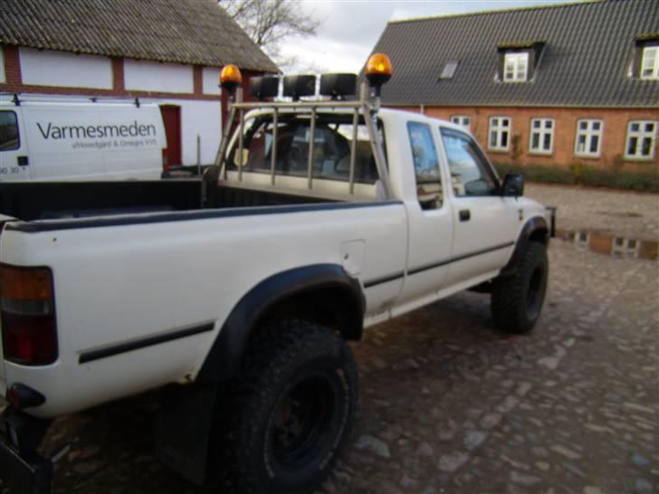 Toyota Hilux ..solgt.. billede 11