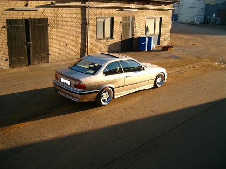 BMW E36 billede 5